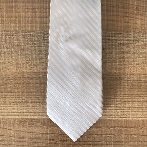 Bruno Piatelli 100% Silk Tie